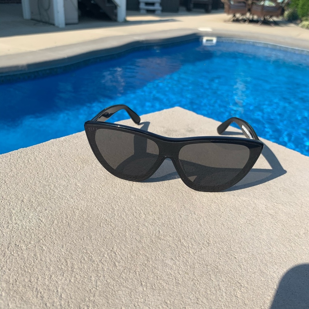 Diff Sunglasses